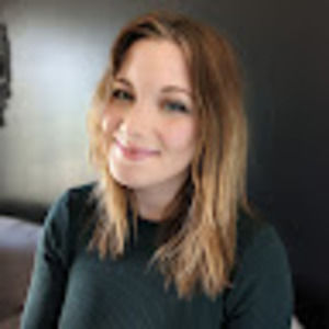 Meet your Posher, Cait